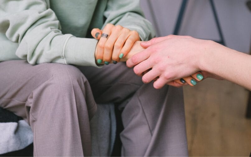 الدعم والرعاية والموارد لعائلات CAVA المتضررة من حرائق الغابات في كاليفورنيا 